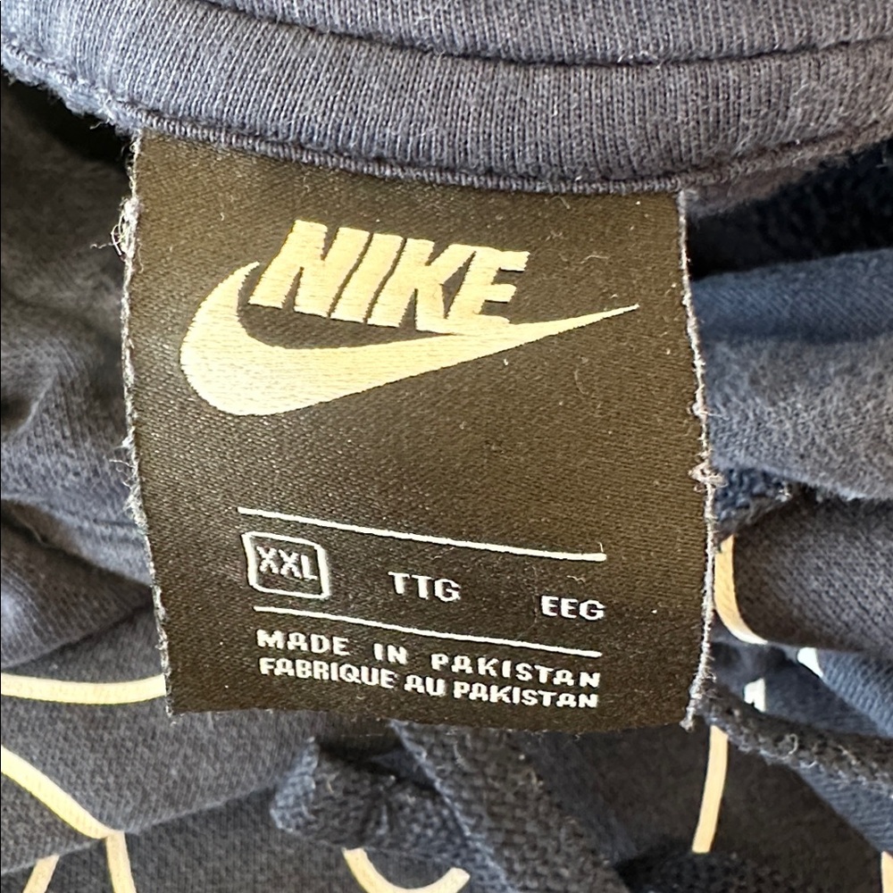 Nike Just Do It Hoodie - Picture 4 of 10